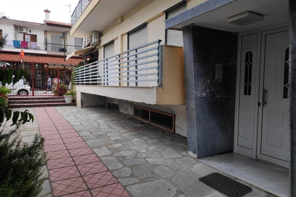 Iris Room Metamorfosi  Luaran gambar