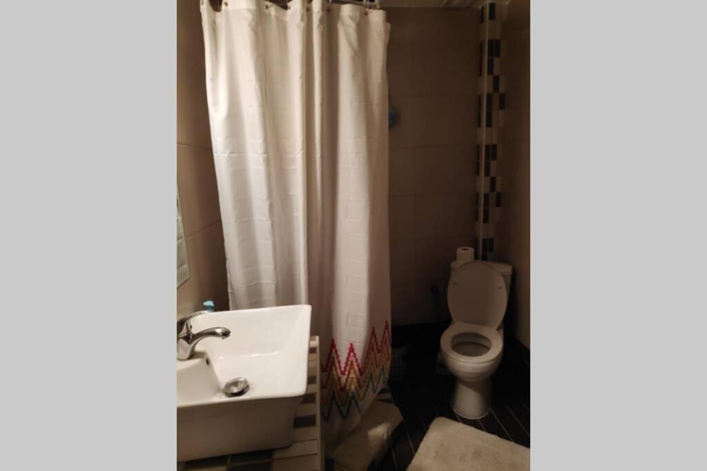 Iris Room Metamorfosi  Luaran gambar